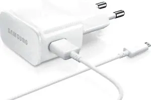 Сетевое зарядное устройство Samsung ETA-U90EWE-4