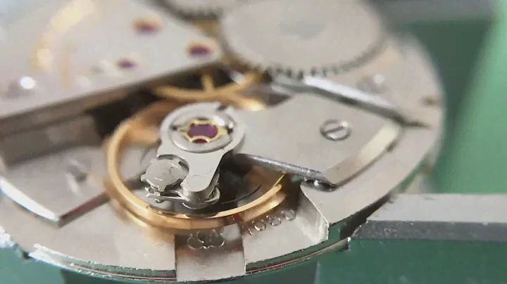 ETA 1080 balance wheel slow motion