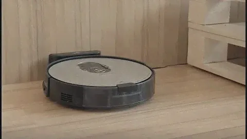 ETA Falco robotický vysavač